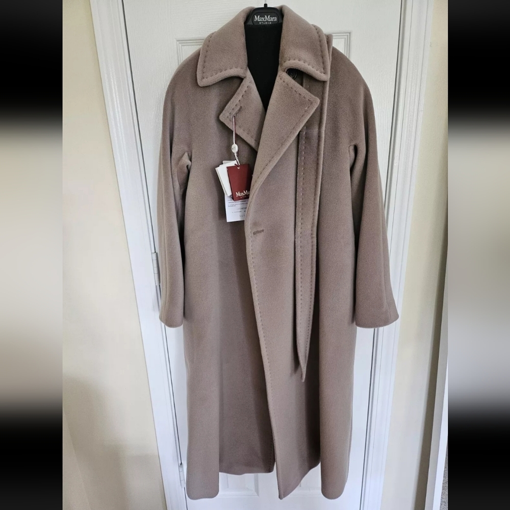 Max Mara Studio Coat Beige Women's 38 100% Wool NWT